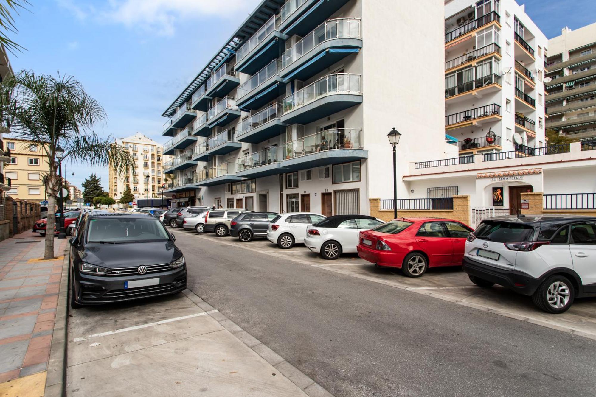 Sur Suites Estudio Industrial 2 Fuengirola Luaran gambar